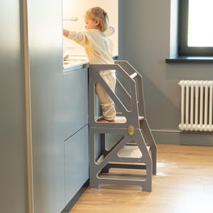 Verwandelbarer Kleinkind-Lernturm | Baby Hochstuhl & Tisch Set