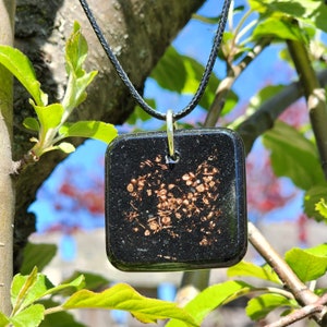 Shungite Citrine Orgonite Pendant: Copper Energy Grounding Necklace
