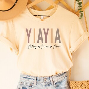 Personalised Yiayia Shirt, YIAYIA Gift T Shirt, Custom Yiayia with Grandkids Names Shirt, Gift For YiaYia