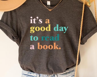 Bookish Shirt: Retro Reader Tee, Librarian Gift