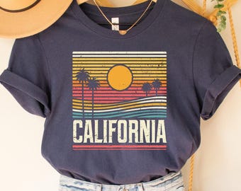 Retro California Sunset Tee: Vintage West Coast Vibes