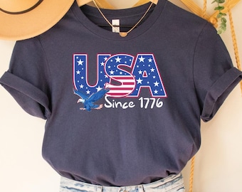 Retro USA 4th of July T-Shirt: Patriotic America Tee