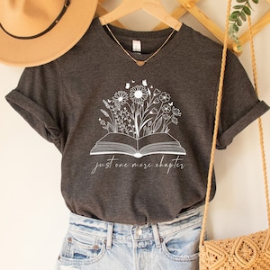 Wildflowers Book Shirt, Book Lovers T-shirt, Gift for Book Lover, Gift for Teachers, Readers T-shirt, Gift for Bookworms, Book Sellers Gifts