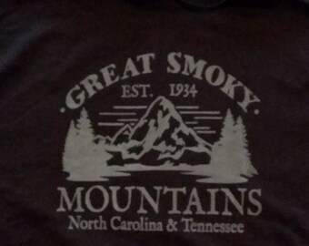 Great Smoky Mountains National Park Hoodie,Cozy & Stylish Nature-Inspired Sweatshirt,Mountain Hoodie,Outdoor Lover Gift, Outdoor Enthusiasts