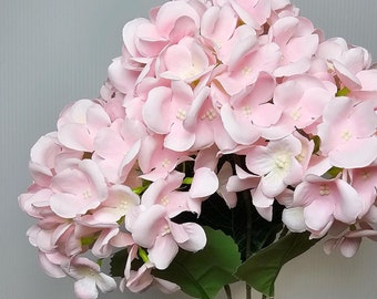 5 Head Big Head Hydrangea/ Artificial Hydrangea/ Diy /Gifts /Home decor / Centerpieces/ Event decor/Wedding decor /GIFT/ Florals
