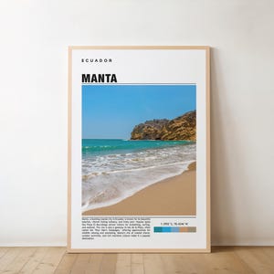 Manta Druck – Ecuador Poster, Küstenansichten, Reisekunst, Strandszene, Charme des Ozeans, Malerische Schönheit, Urlaubs am Meer, Hafenstadt Vibes