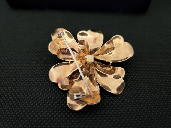 18K Diamond & Enameled Floral Pin - image 3