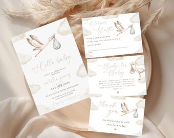 Könnte beinhalten: Ein Satz von vier Babypartykarten mit einem Storch, der ein Babypaket trägt. Die Karten sind mit Aquarellwolken und dem Text "Hello Baby", "Windel-Tombola", "Bücher für Baby" und "Danke" verziert.