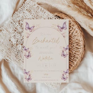 Verzaubert, Sie Babyparty-Einladung zu treffen | Bearbeitbare Schmetterling-Babyparty-Einladung | Lila Schmetterling Babyparty Evite Bild 4