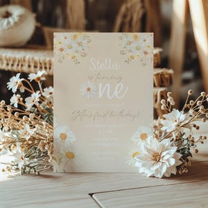 Invito modificabile per il primo compleanno di Daisy / Invito per il primo compleanno di Daisy / Tema neutro Boho per il primo compleanno di Daisy stampabile e digitale