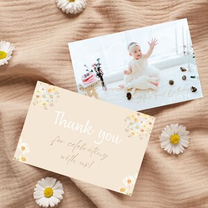 Editierbare Daisy erster Geburtstag Dankeskarte | Daisy Erster Geburtstag Evite | Druckbares & digitales Neutral Boho Daisy Erster Geburtstag Thema