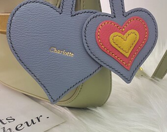 Regalo de graduación, graduación de 2025, dije para bolso hecho a mano, cuero personalizado, cuero estampado a mano personalizado, llavero, dije para bolso de cuero