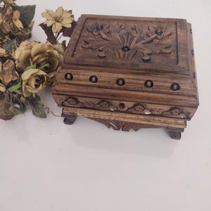 Handmade Handcarving wood box.handmade jewelry box.accessory box