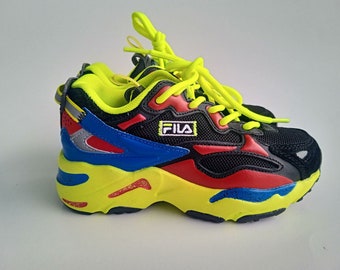 NEW Fila Boys Ray Tracer - Running Shoes Yelloy/ Black/Blue/Red