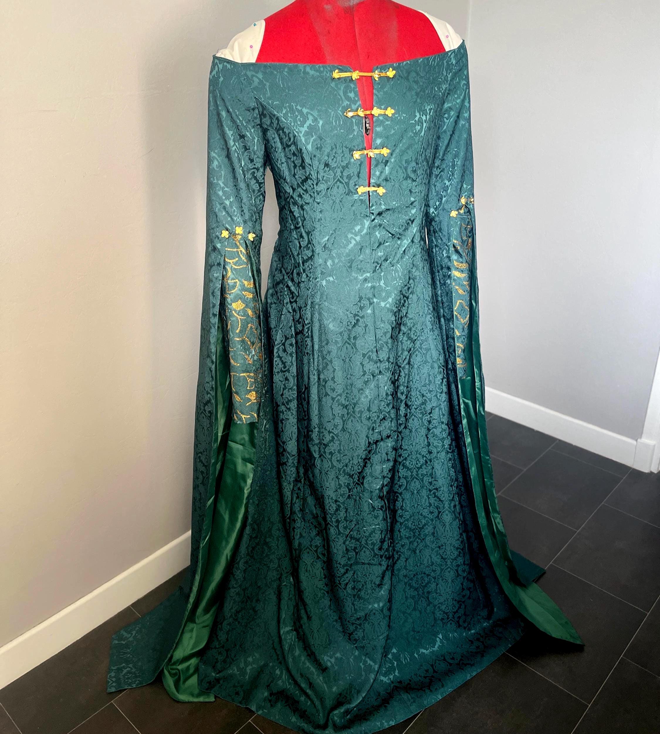 green emerald velvet dress ACcosplay House of The Dragon Alicent Hightower Costume Green Cape Cos