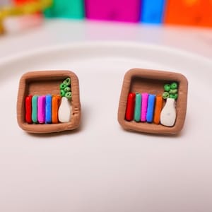 ACOTAR Book Shelf Earrings: Handmade Polymer Clay Fantasy Bookstack