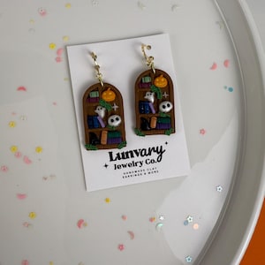 Halloween Bookshelf Earrings Handmade Polymer Clay / Spooky Witchy Haunted Bookshelves Dangles Dark Cottagecore Whimsical Bookish Falloween