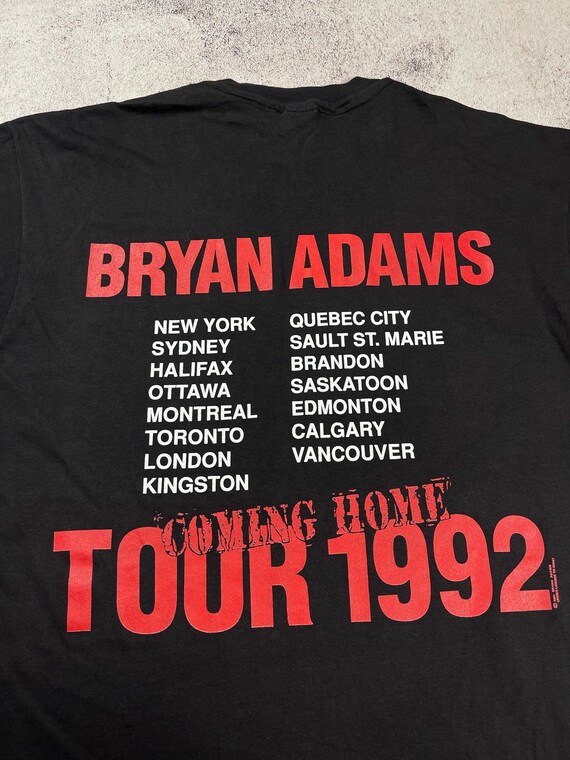 Bryan Adams Men's Vintage T-shirt 90s' Walking up the World Tour