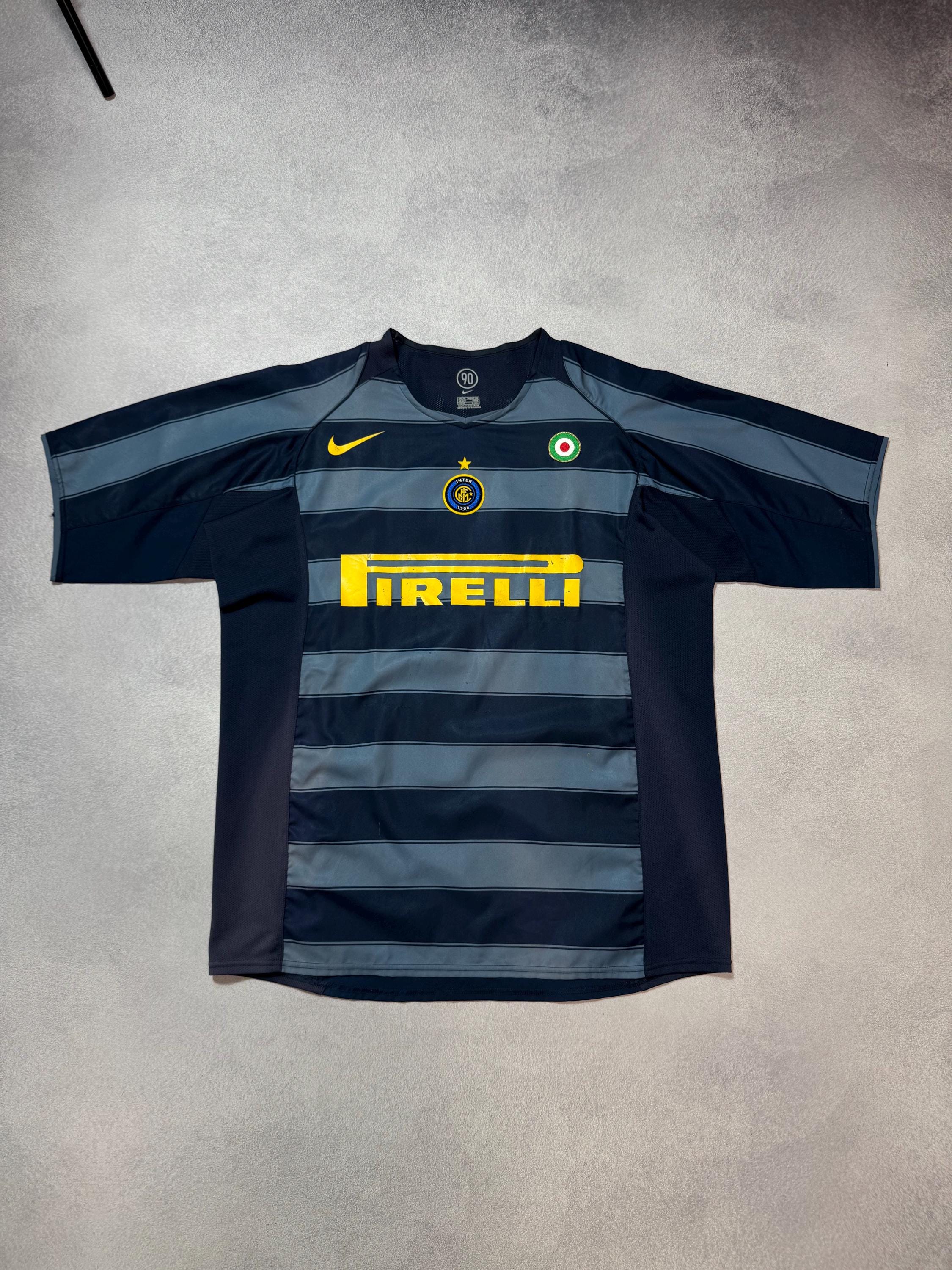 Inter Milan 2004/05 Vintage Football Jersey 3rd Kit #11 Mihajlovic