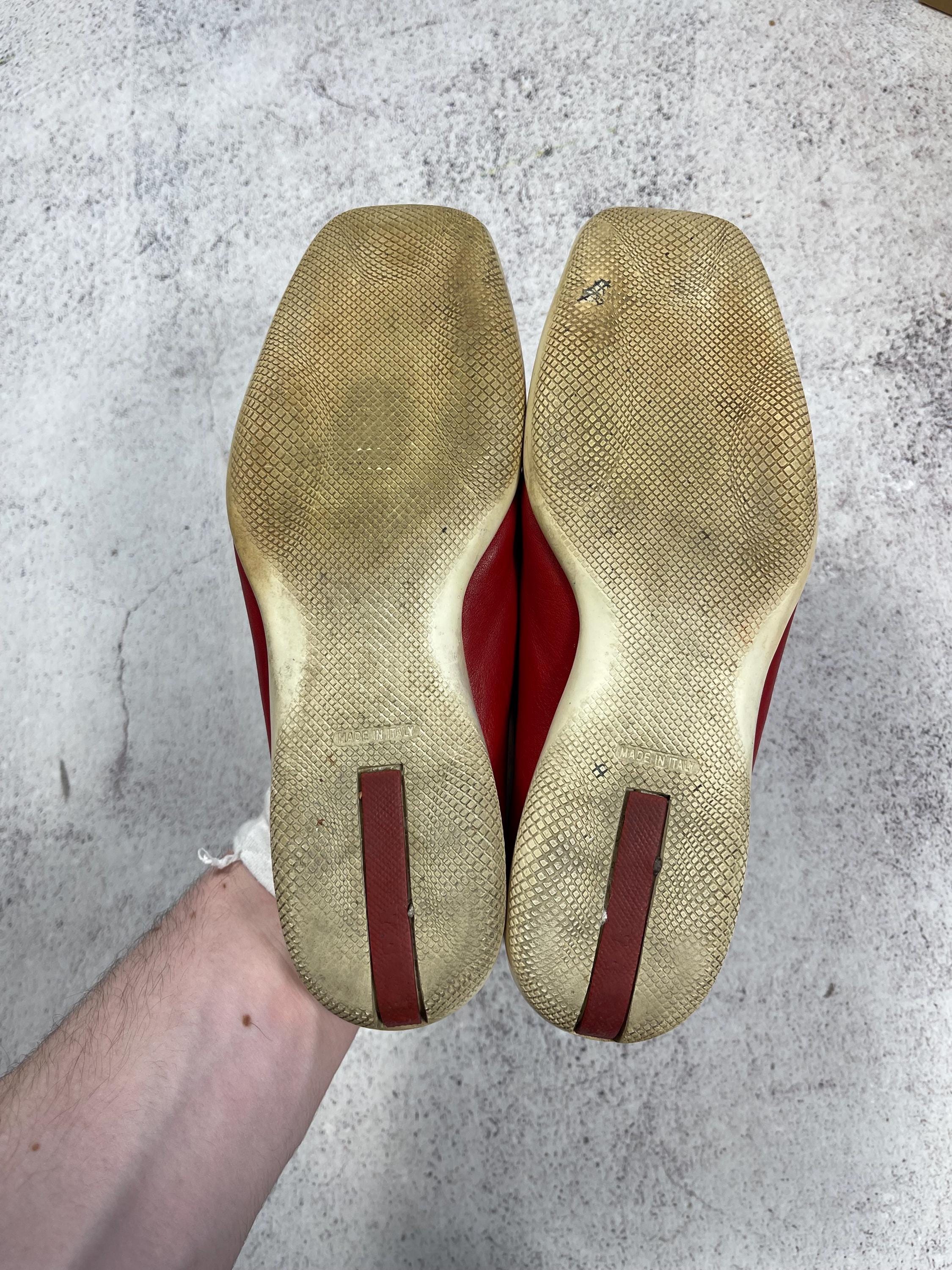 Vintage 90s Prada Women display picture 2