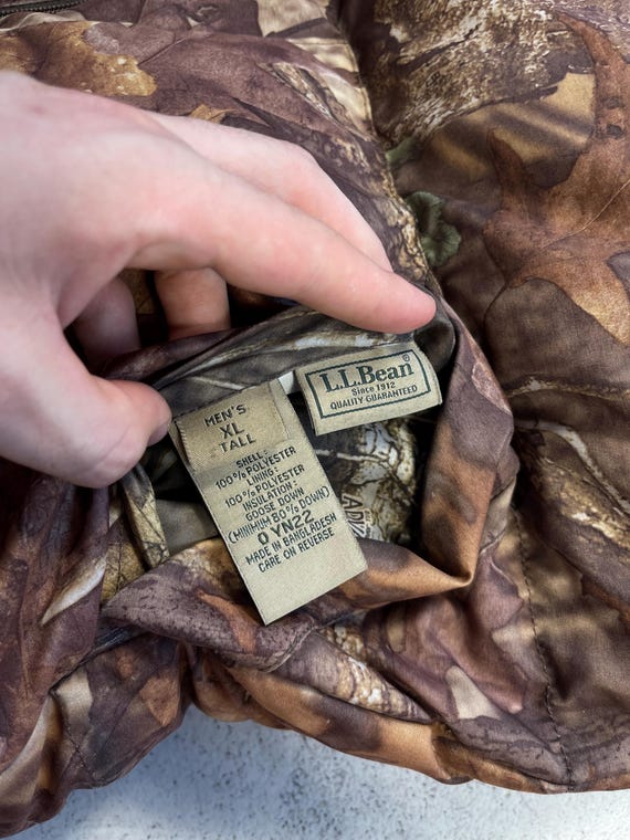LL.BEAN Men s Reversible Goose Down Camo Vest Hunting Realtree Size XL Etsy