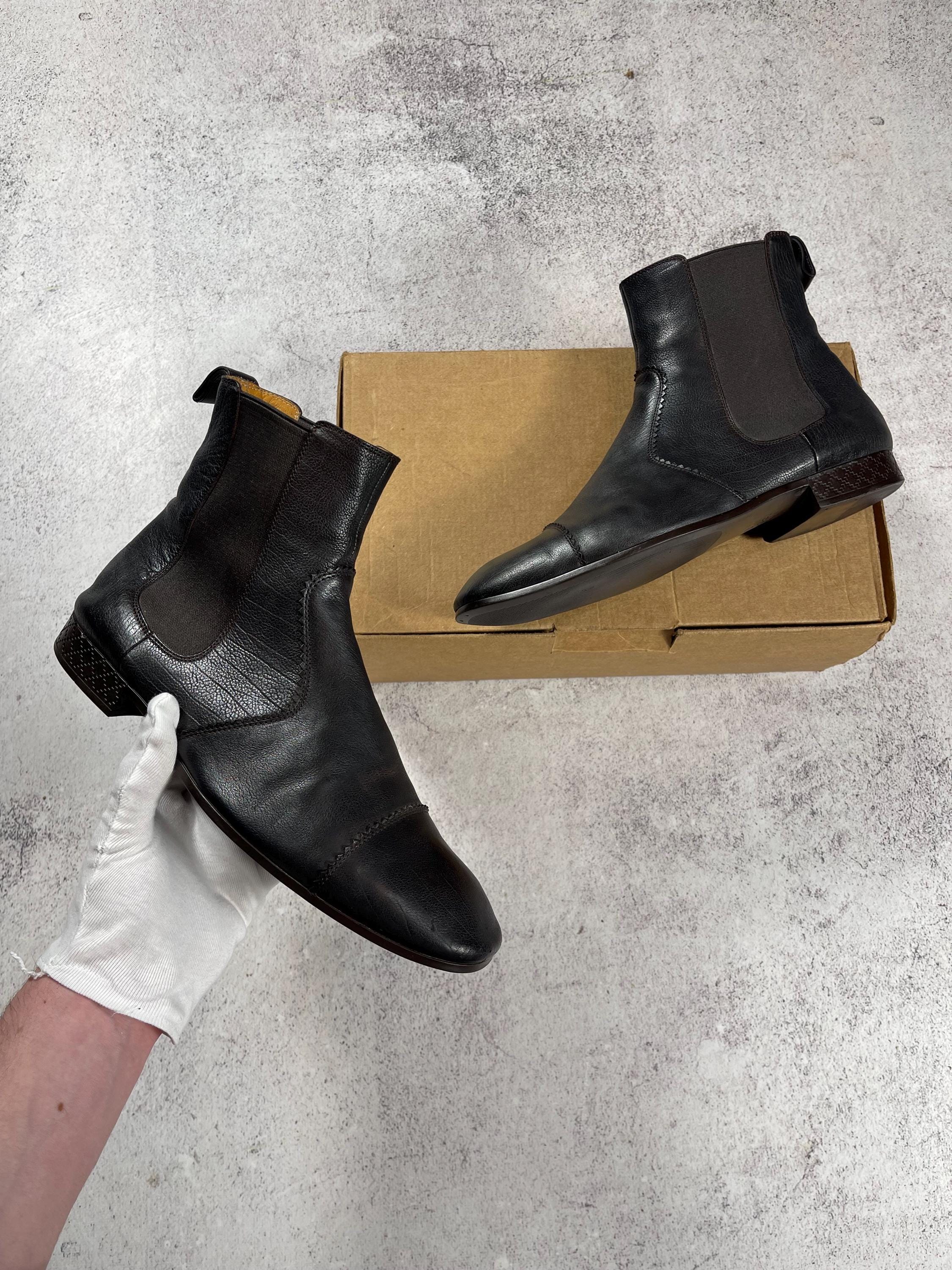 Vintage 90s Gucci Men's Vintage Leather Chelsea Boots Black Pull