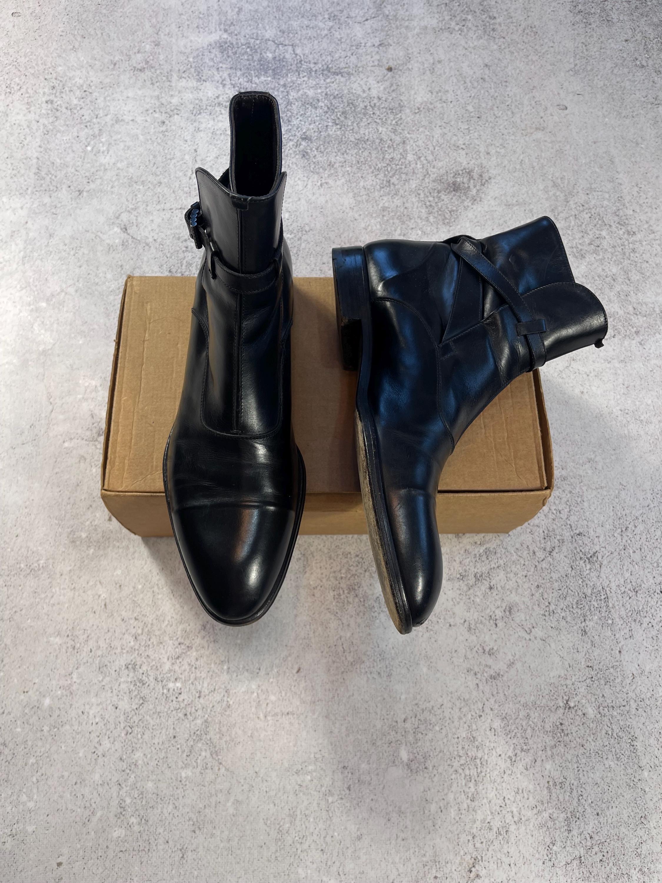 Cesare Paciotti Men display picture 2