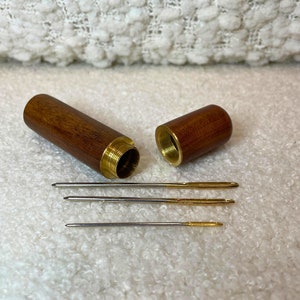 New Wooden Sewing Needle Storage Tube Case for Leathercraft 
