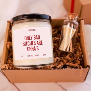 Funny CRNA Candle, Gift For CRNA, Nurse Anesthetist, Anesthesiology Nurse, Crna Graduation, Bad Bitches Are CRNA afbeelding 2