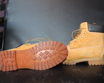 Timberland Genuine Leather Boots - M8 W10