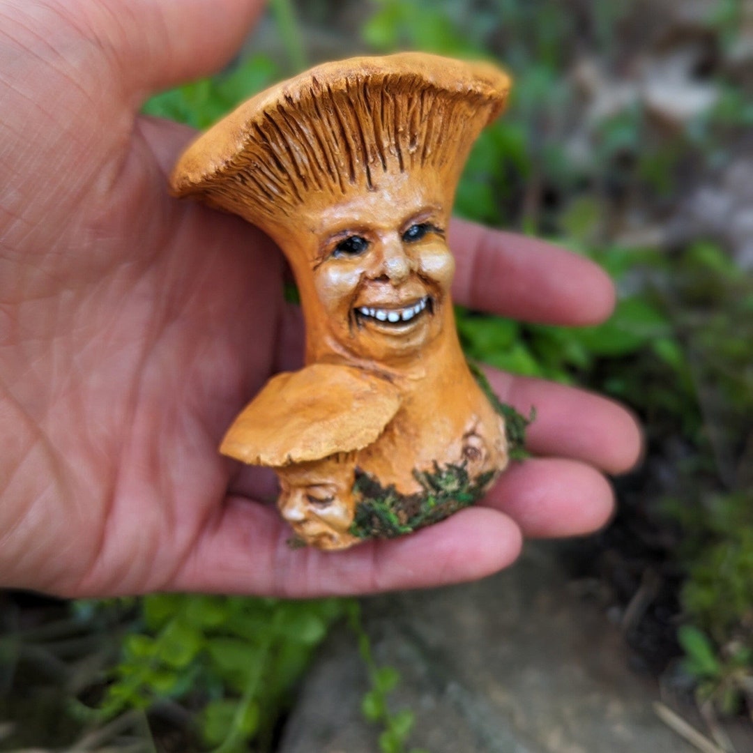 Chanterelle Mushroom Clump, Grinning, Laughing With Teeth, Orange