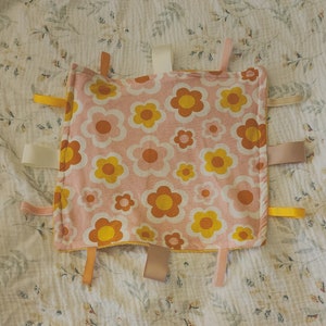 Crinkle blanket