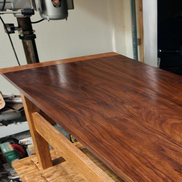 Custom Coffee Tables, Dining Tables, Chairs, Furniture, and Other Woodworking Projects!