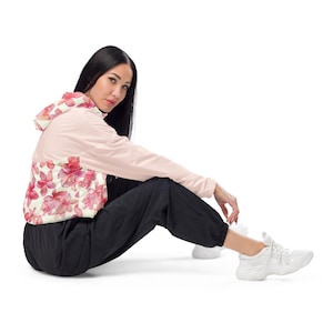 Pink Hibiscus Women’s Cropped Windbreaker