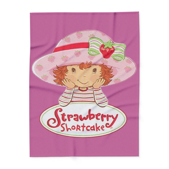 Strawberry shortcake fleece blanket new arrivals
