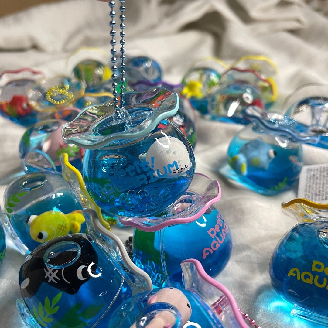 Fishbowl Keychain - Etsy