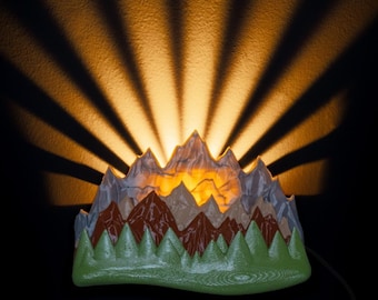 Mountain Sightseeing Wall Light