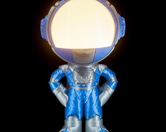 Mecha Astronaut - Table Lamp