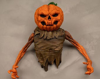 Scarecrawl Wall Mount Statuette Ready for Paint | 3D Printed Creepy Scarecrow Wall Art | Spooky Gothic Home Decor & Halloween Sculpture