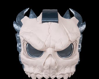Ironhorn Inspired Half Skull Mask – 3D Printed, Ready to Paint Costume Prop