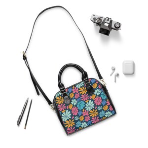 Floral Shoulder Handbag  Stylish Tote for Everyday Use, Trendy Handbag for Women, Perfect Gift, Summer Vibes, Floral Print Bag