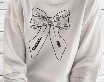 Cute Squirrel Sweatshirt, Squirrel Mom Sweater, Bow Graphic Sweater, Nature Lover Sweatshirt, Women's Fall Sweatshirt, Squirrel Lover Gift