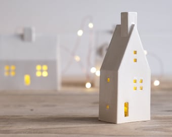 Decorazioni natalizie per la casa in ceramica, ornamenti per casette, piccola casa, casette bianche, minuscolo cottage, piccoli cottage, cottage in ceramica