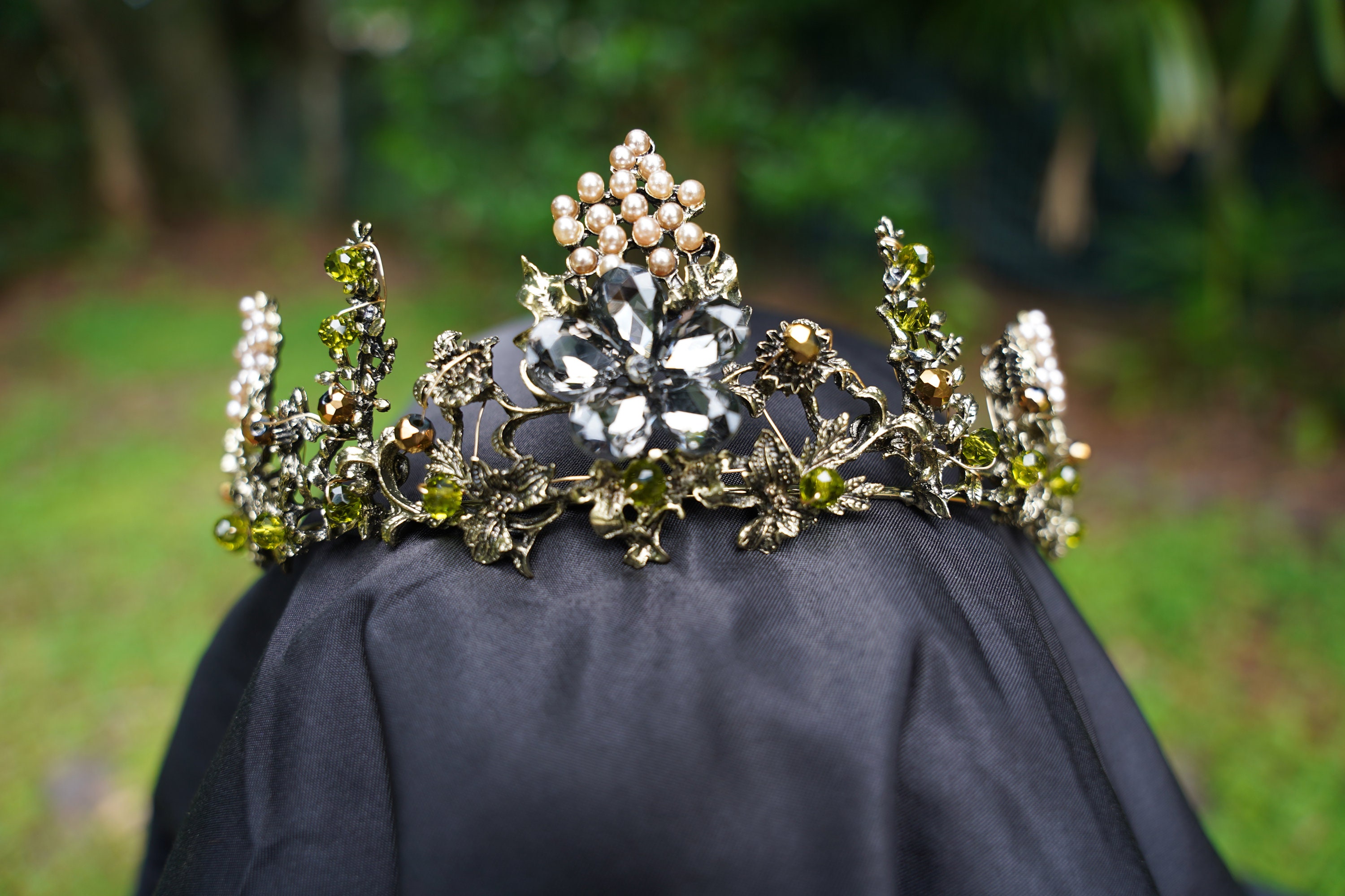 トルクメン製シルバーティアラ トルクメン製シルバーティアラ 【公式通販】