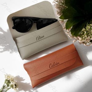 Personalized Retro Glasses Bag, Soft Sunglasses Case, Portable Glasses Storage Bag,Travel Sunglasses Case,Birthday Gift for Mom,Holiday Gift