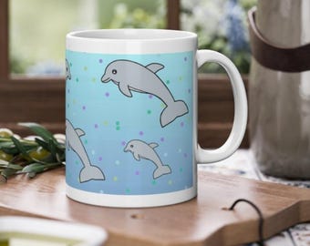 Delfin Tass für Kinder und Erwachsene - hellblauer Becher mit Meeresmotiv - Perfekt als Geschenk
