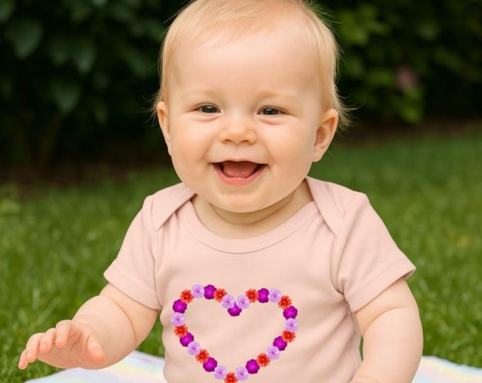 Bio Baby Body mit Blumenherz