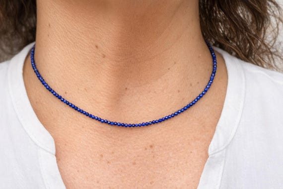 Lapis lazuli - Collier en pierre naturelle lapis lazuli en perles facettées de 2 ou 3 mm - Collier sur mesure