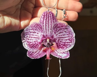 Collar de orquídeas moradas Joyería botánica