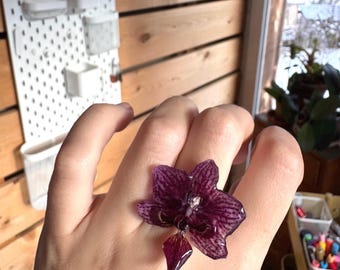 Whimsical Real Orchid Ring – Handmade Resin Jewelry for Nature Lovers